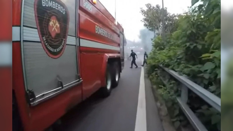 Incendio en la Autopista 25 de mayo: extinguieron el fuego y habilitan el paso