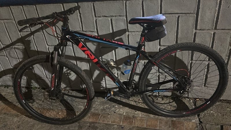 Ciclista lesionado tras accidente de tránsito