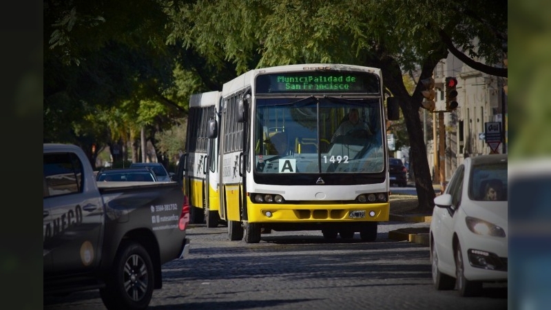 A partir del lunes se normaliza la circulación del transporte urbano de pasajeros