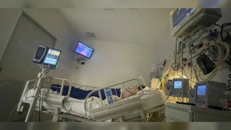 Operan por décima vez a Bastián: su válvula no drena bien