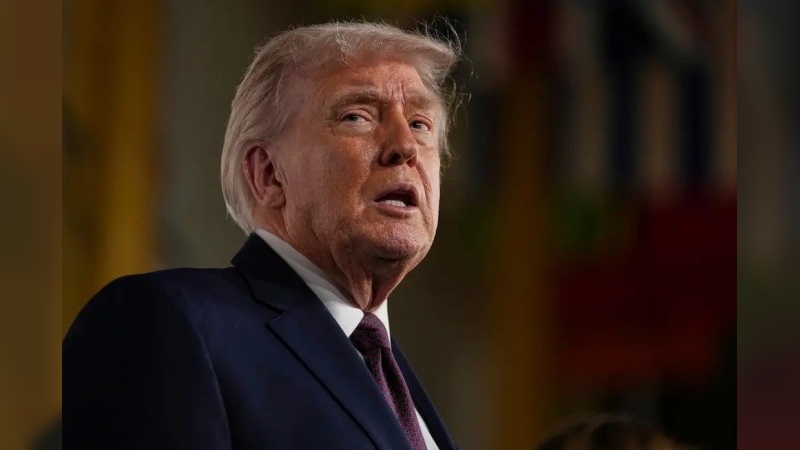 Trump afirmó que la ofensiva en Irán avanza "más rápido de lo previsto" y acepta dialogar