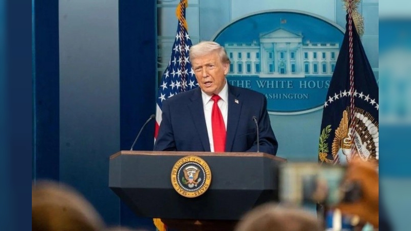 Trump afirma que atacará a Irán “con toda su fuerza” y prevé más bajas estadounidenses