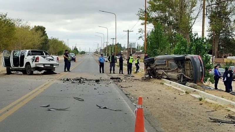Un joven chocó y mató a dos policías en Neuquén: estaba alcoholizado
