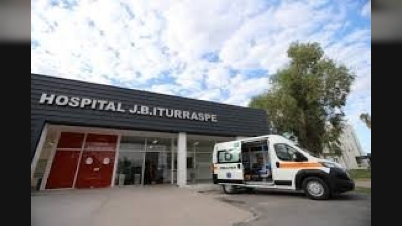 Motociclista terminó en el hospital como consecuencia de una caída