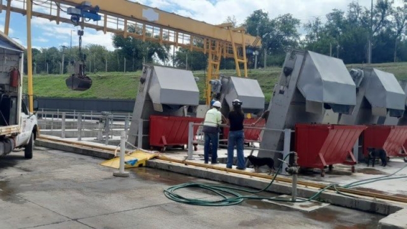 Córdoba: investigan el hallazgo de un feto en una planta de tratamiento cloacal