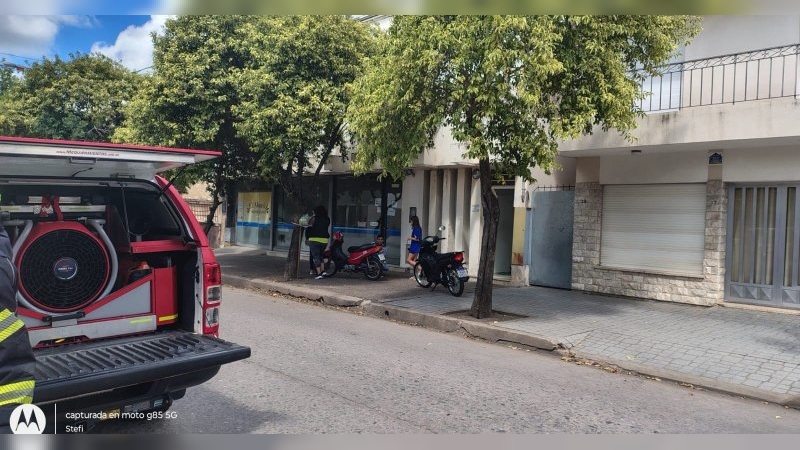 Bomberos asistieron a incendios registrados en la tarde del lunes