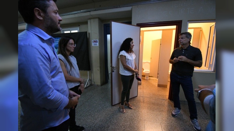 Se habilitaron nuevos sanitarios en el Conservatorio financiados con recursos del FODEMEEP