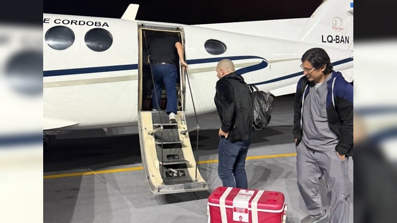 Vuelo sanitario clave: Trasladaron riñones y páncreas para trasplante en Córdoba