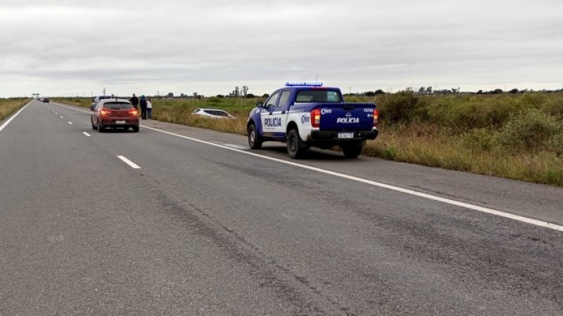 Despiste en la Autopista 19: tres personas involucradas y solo daños materiales