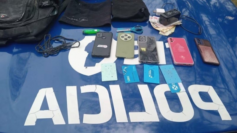 Entró al predio de la UNC y se robó celulares de alumnos que hacían deporte: lo vieron y fue atrapado