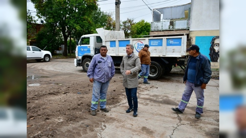 Se intervienen distintos espacios públicos en barrio Roque Sáenz Peña