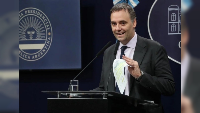 Los aliados del Gobierno ponen en jaque a Adorni