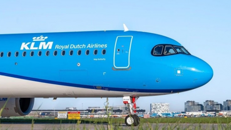 Una aerolínea europea cancelará vuelos por el alto costo del combustible