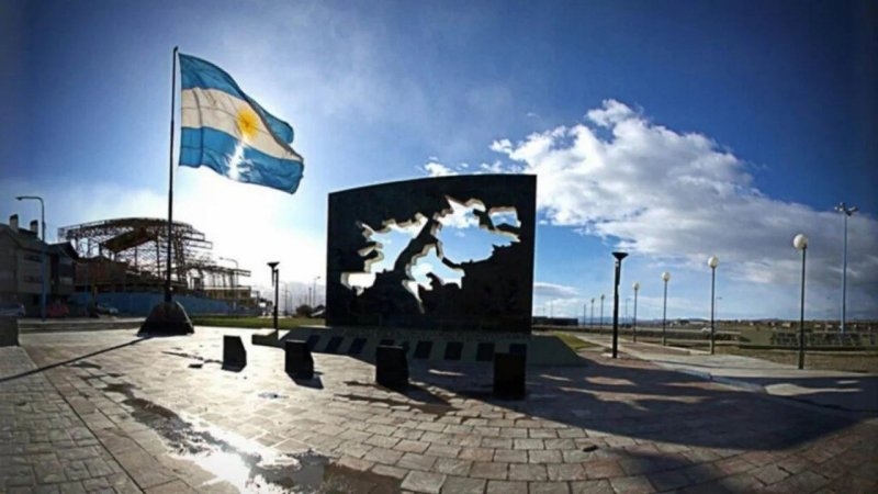 Estados Unidos evaluaría dejar de apoyar la postura británica en Malvinas