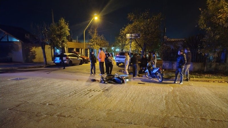 Una motociclista resultó herida tras un choque en barrio San Martín
