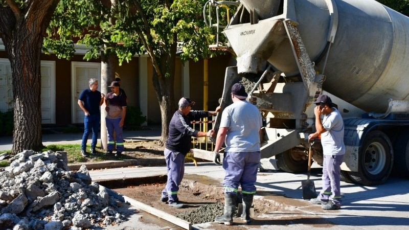 La etapa 12 del Plan Municipal de Bacheo siguió esta semana con intensa actividad
