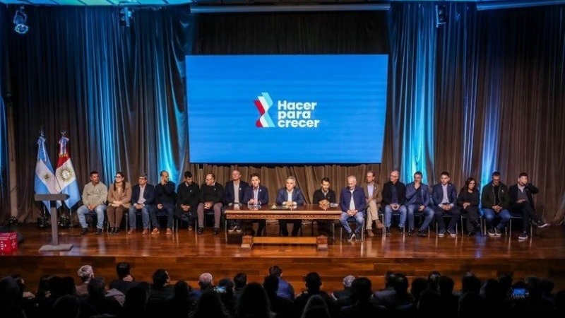 Intendentes de 13 departamentos rechazan la quita de subsidios al gas en Córdoba