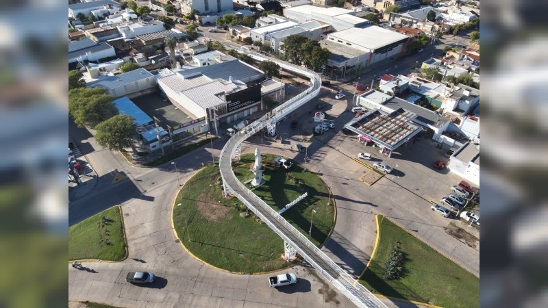Más de 1200 metros de recorrido, 2.875 m² de bicisenda y 32 árboles: algunos números de la transformación del acceso oeste