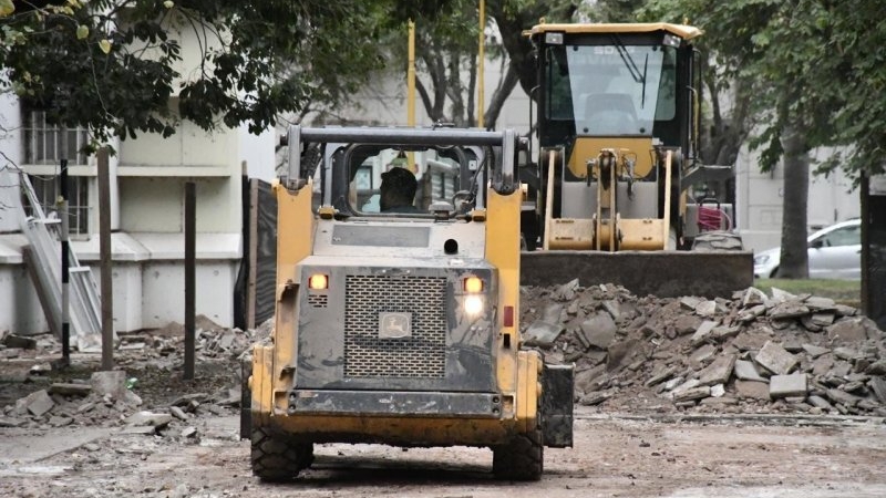Comenzó la remodelación de Plaza Italia para completar el nuevo Centro Cívico