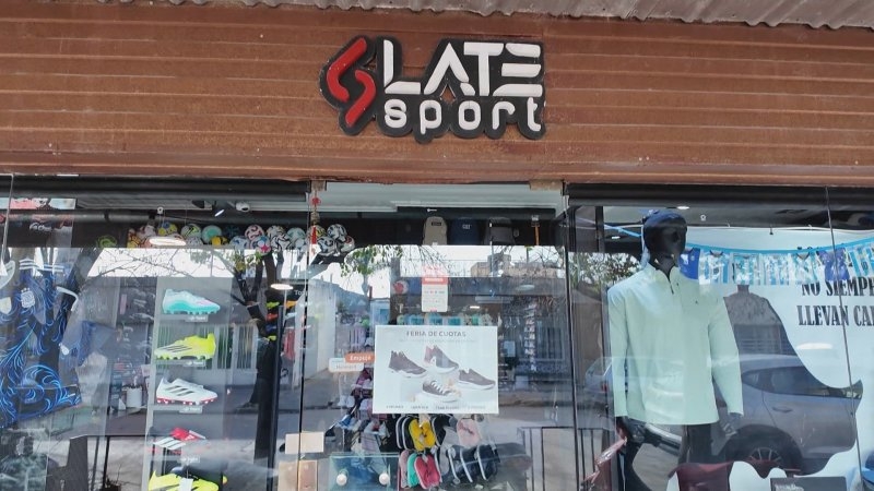 Late Sport vive a pleno el Mundial y el Día del Padre con promociones, indumentaria oficial y propuestas para toda la familia
