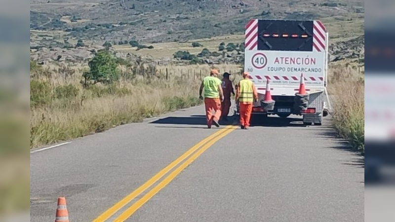 Seguridad vial: Córdoba pone en valor señales de tránsito en 5.600 kilómetros de rutas provinciales